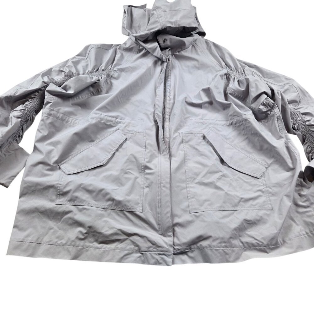 Fabletics Jacket Womens Large Gray Full Zip Hoodie Windbreaker Giana Rain Coat